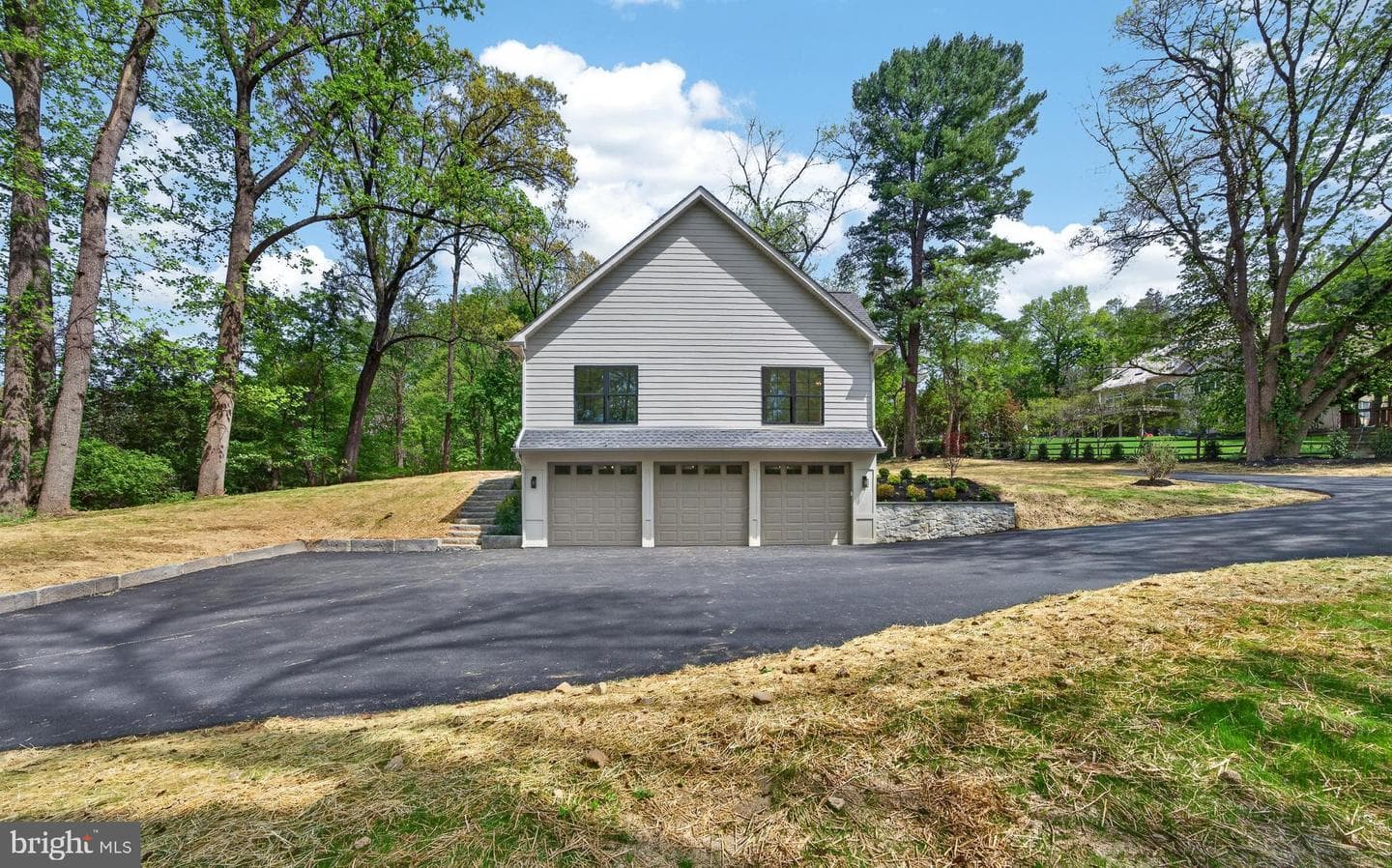 828 Summit Road photo 50