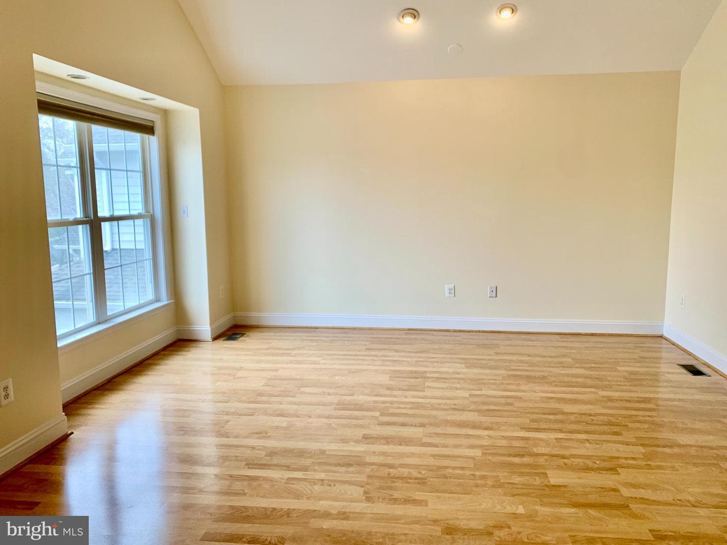 135 Birkdale Drive photo 28