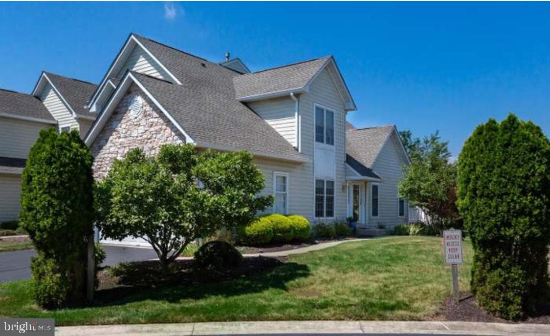135 Birkdale Drive photo 3