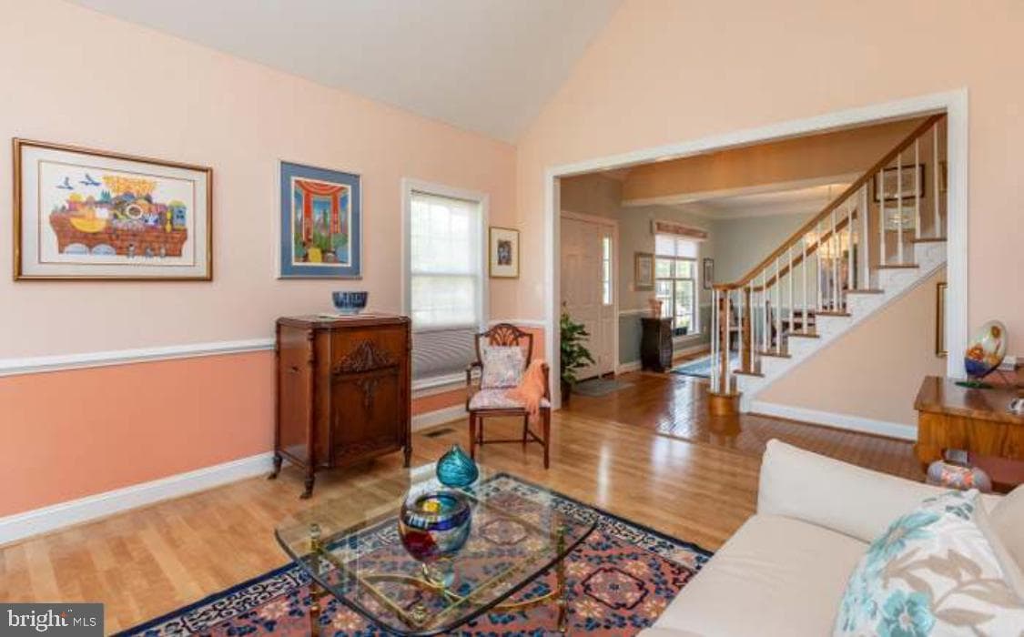 135 Birkdale Drive photo 9