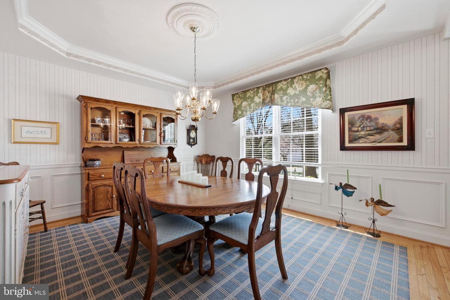 395 Hobson Place photo 6