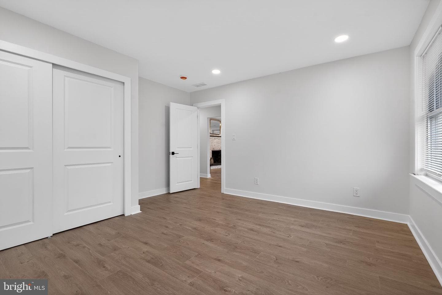 410 Cadwalader Avenue photo 23