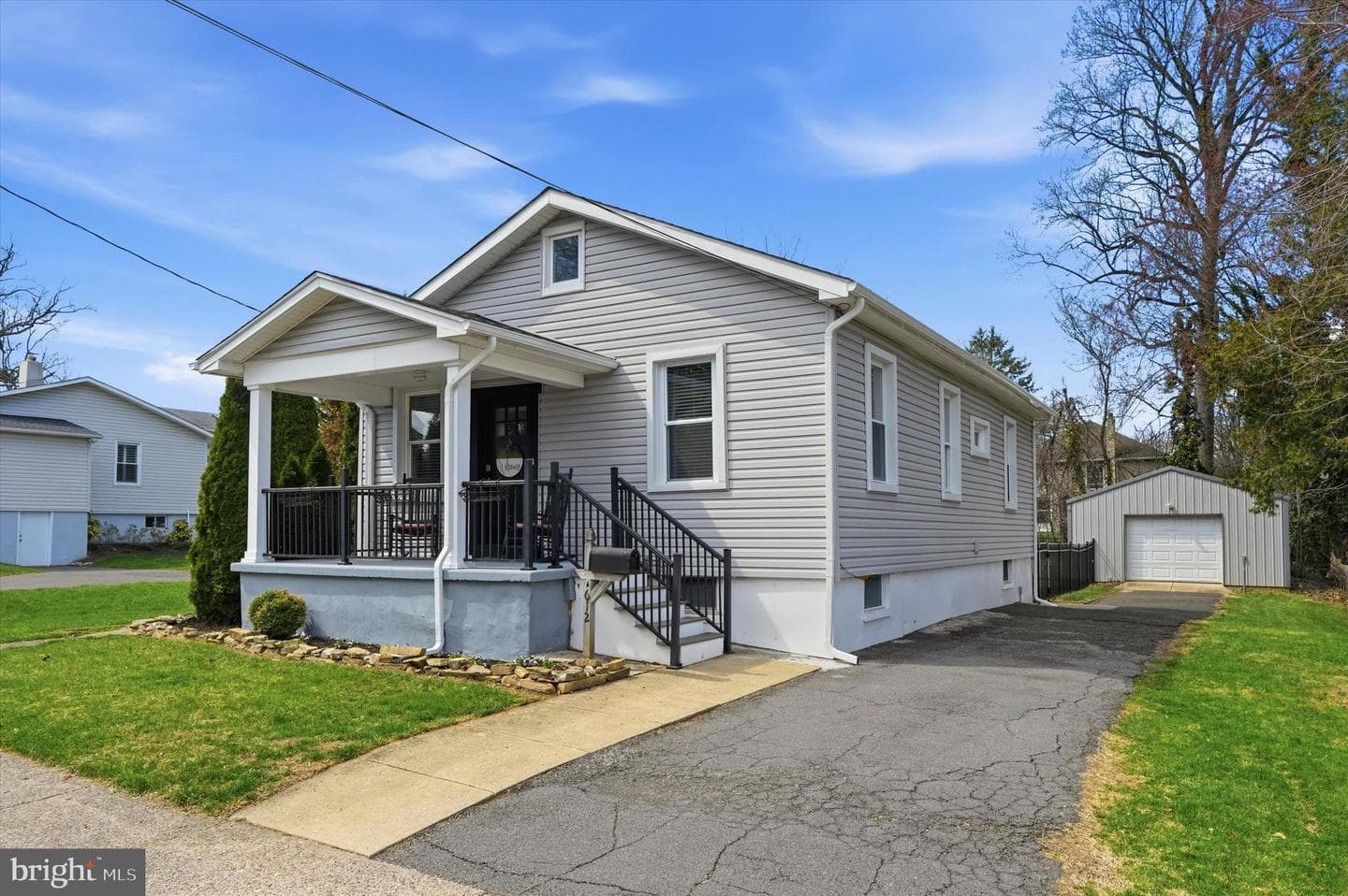 612 Cricket Avenue photo 1