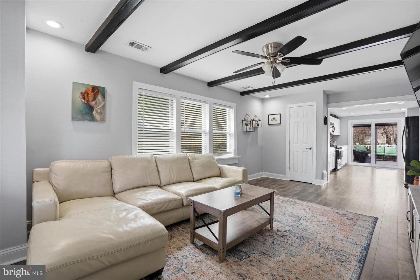 612 Cricket Avenue photo 3