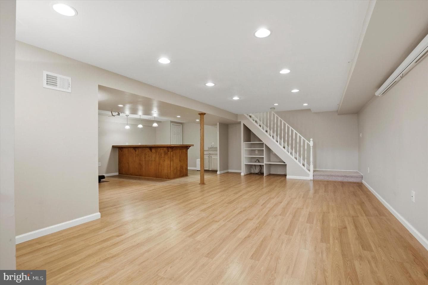 605 Shepard Drive photo 32