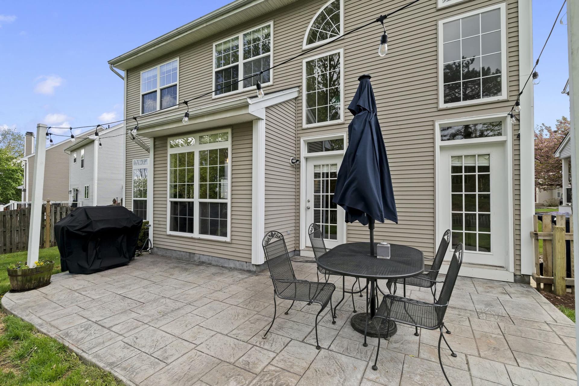 105 Shire Lane photo 36