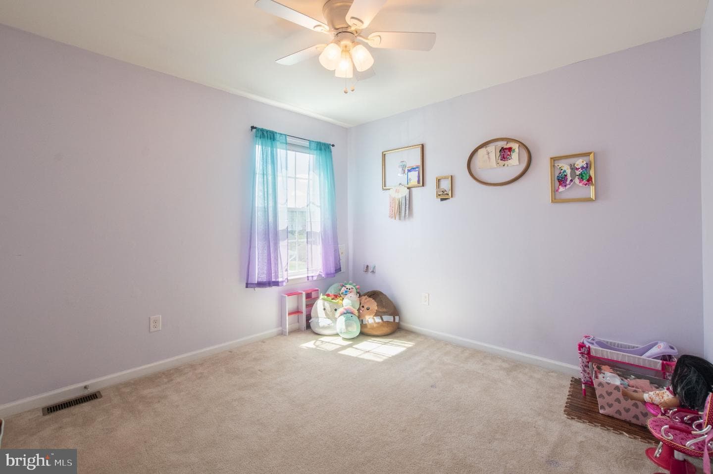 115 Garnet Drive photo 23
