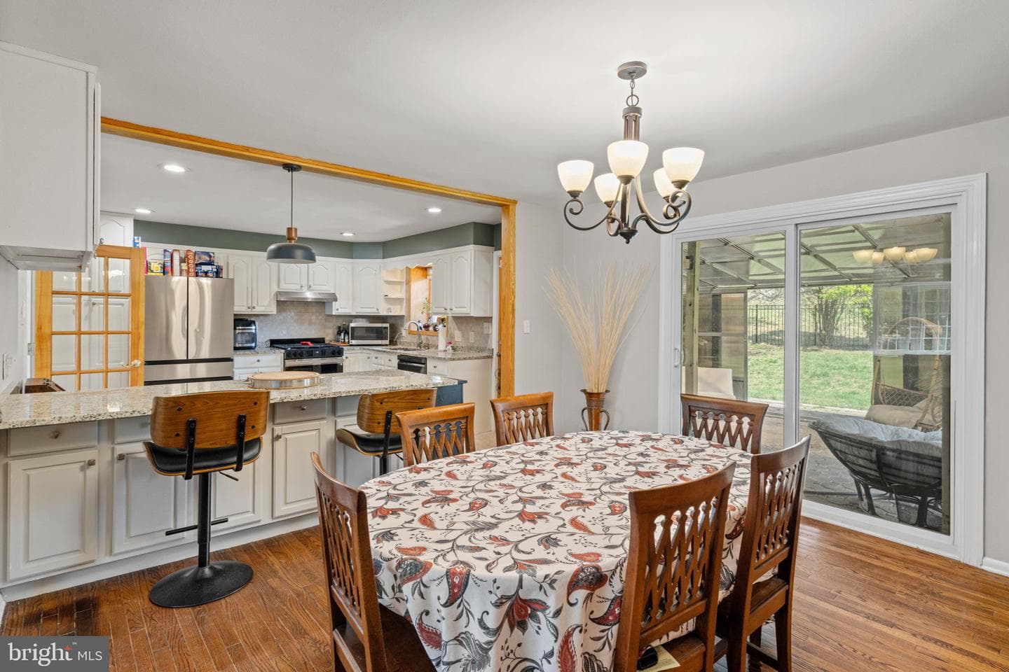 1505 Redwood Lane photo 7