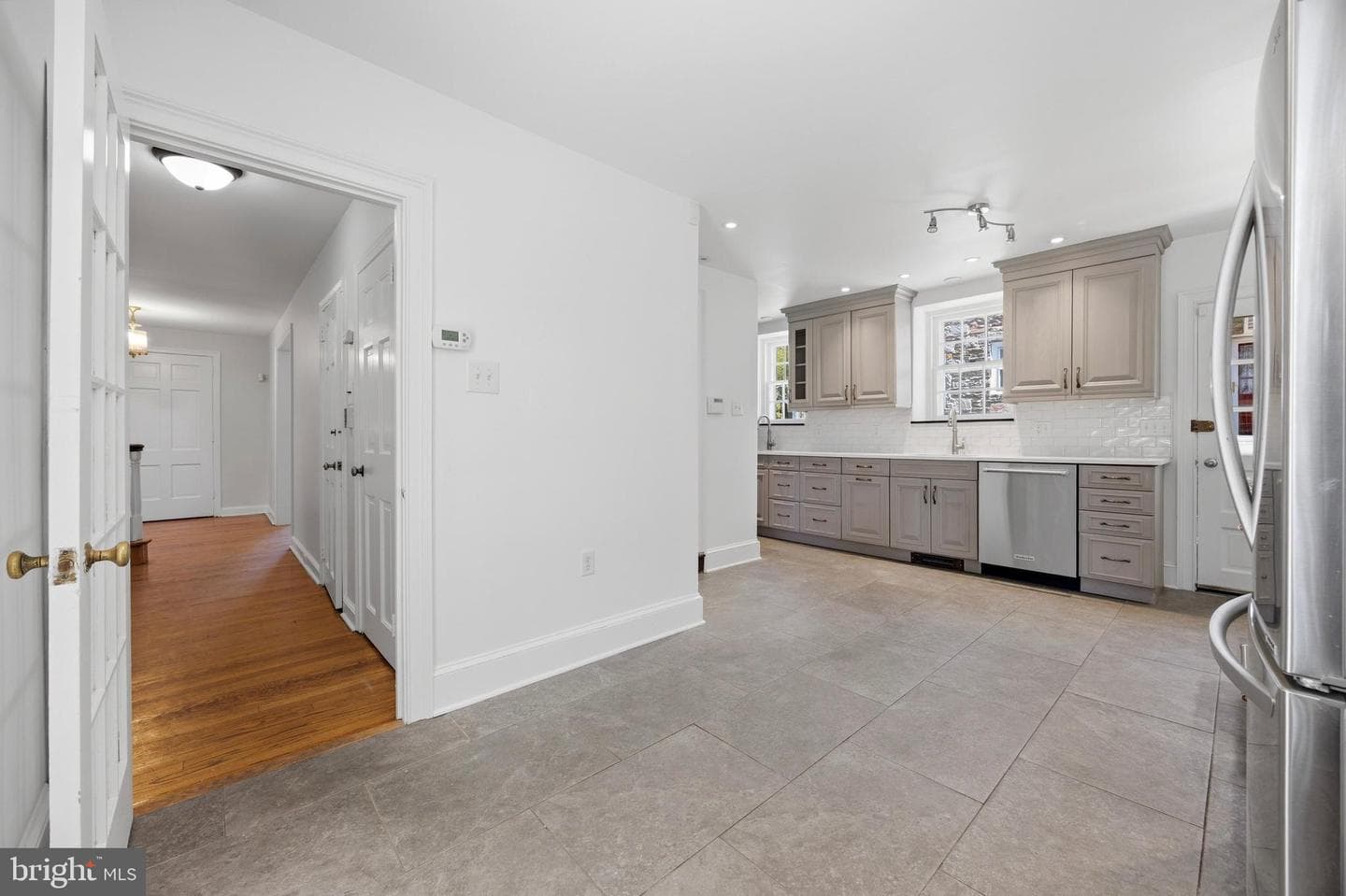 326 Winding Way photo 10