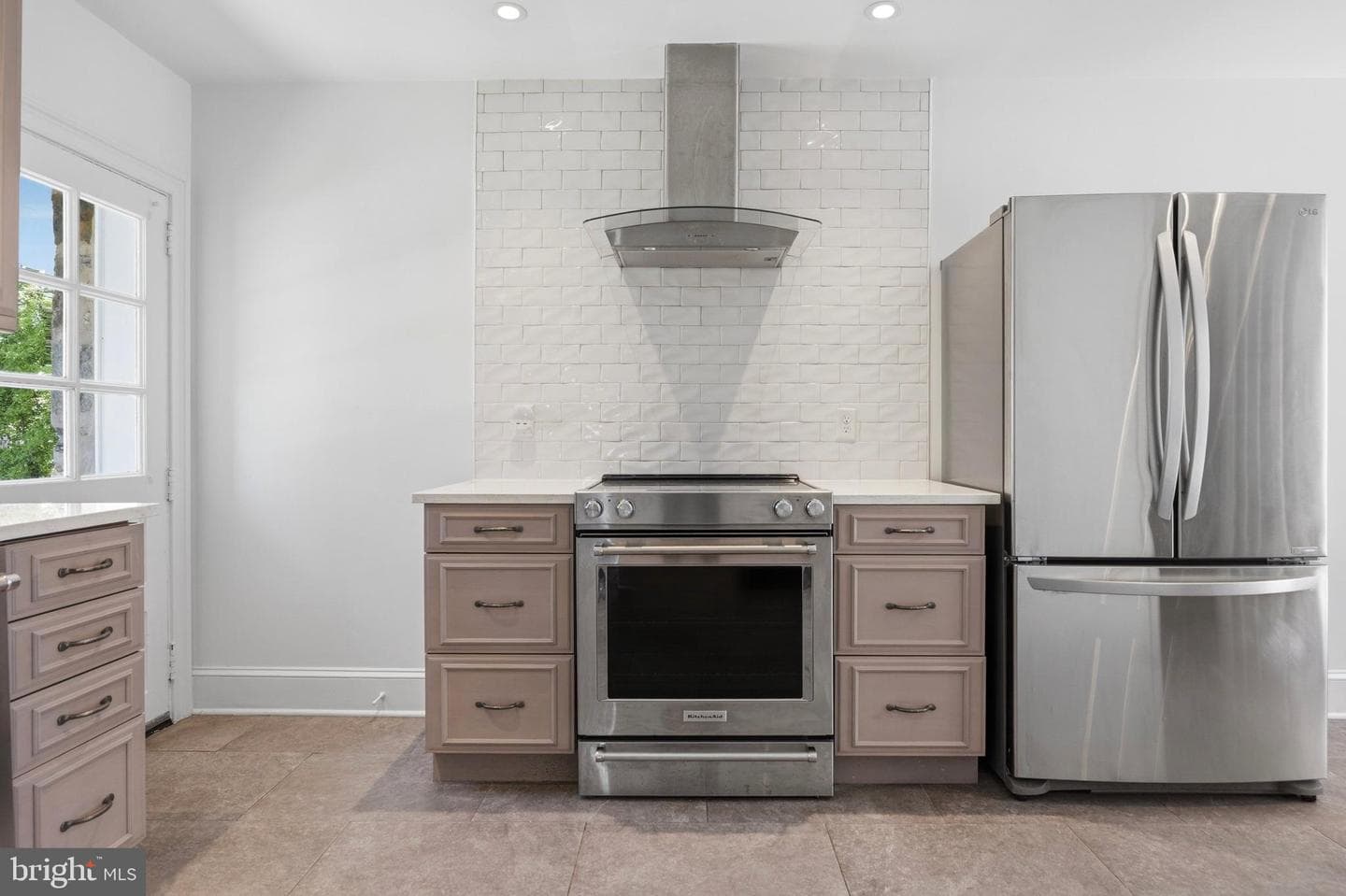 326 Winding Way photo 12