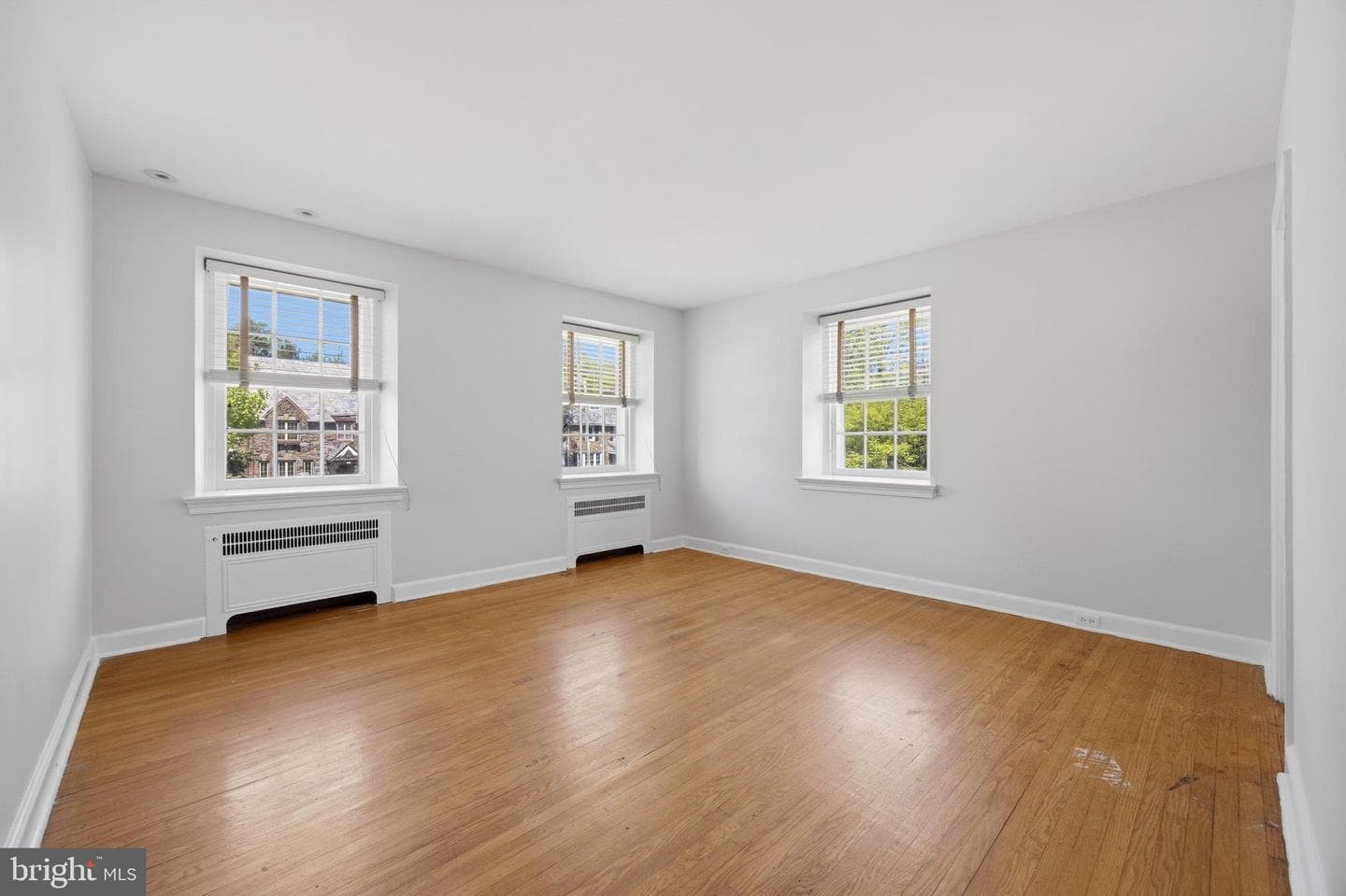 326 Winding Way photo 18