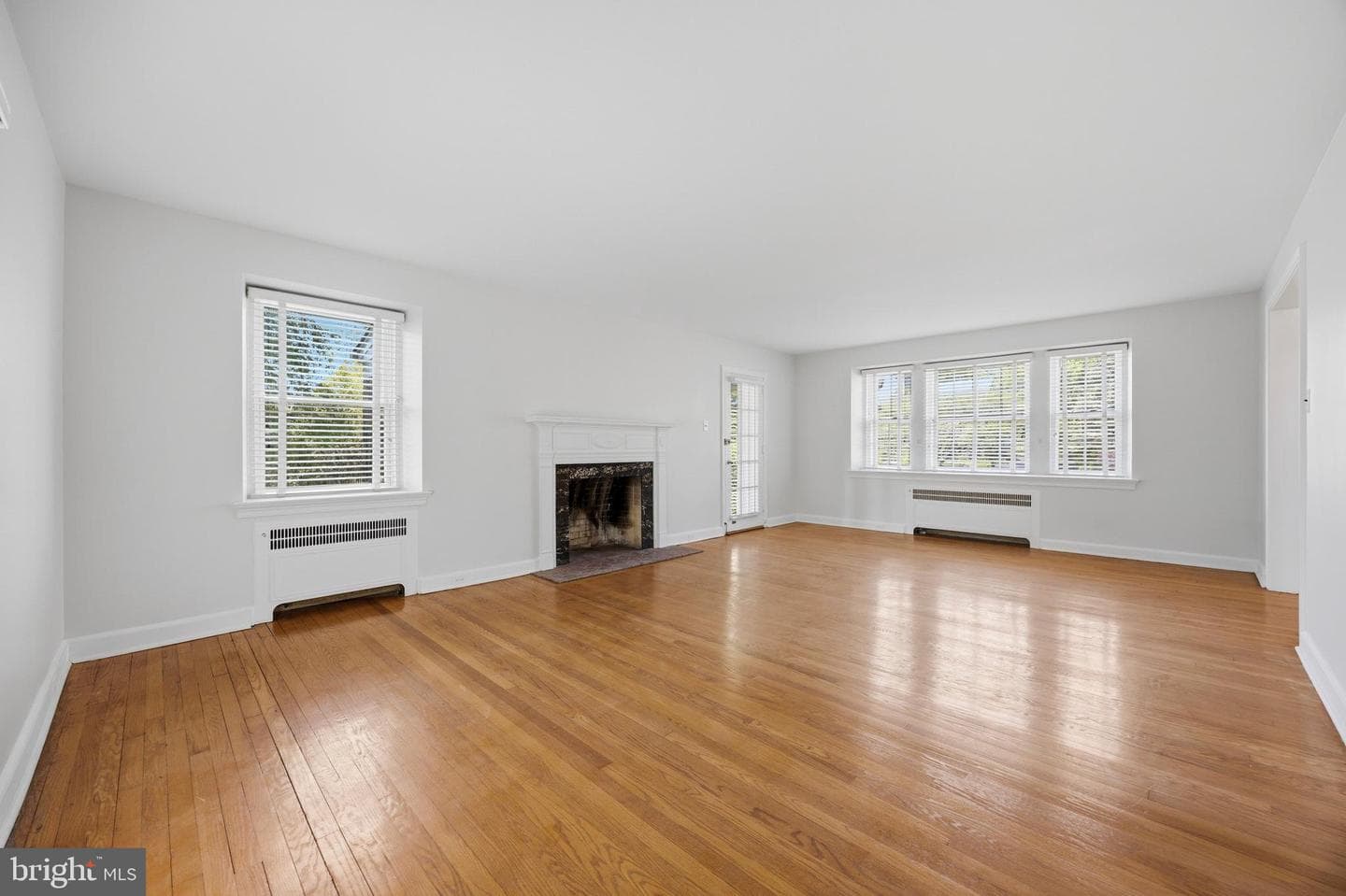 326 Winding Way photo 6