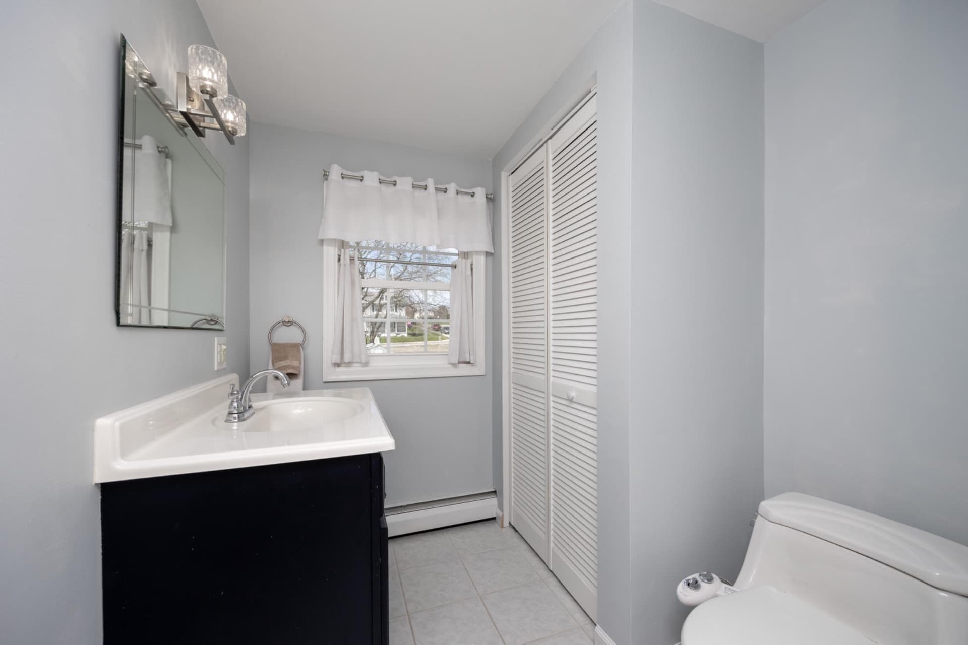 113 Linden Street photo 46