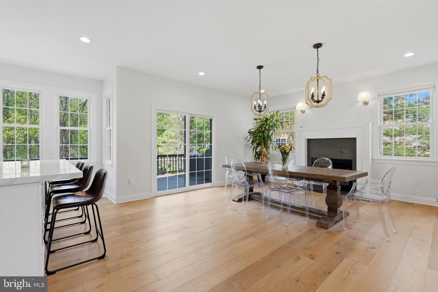 148 Chinaberry Drive photo 9