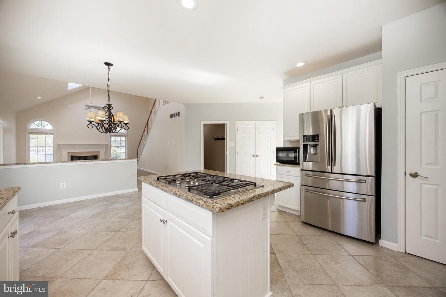 1012 Redtail photo 18