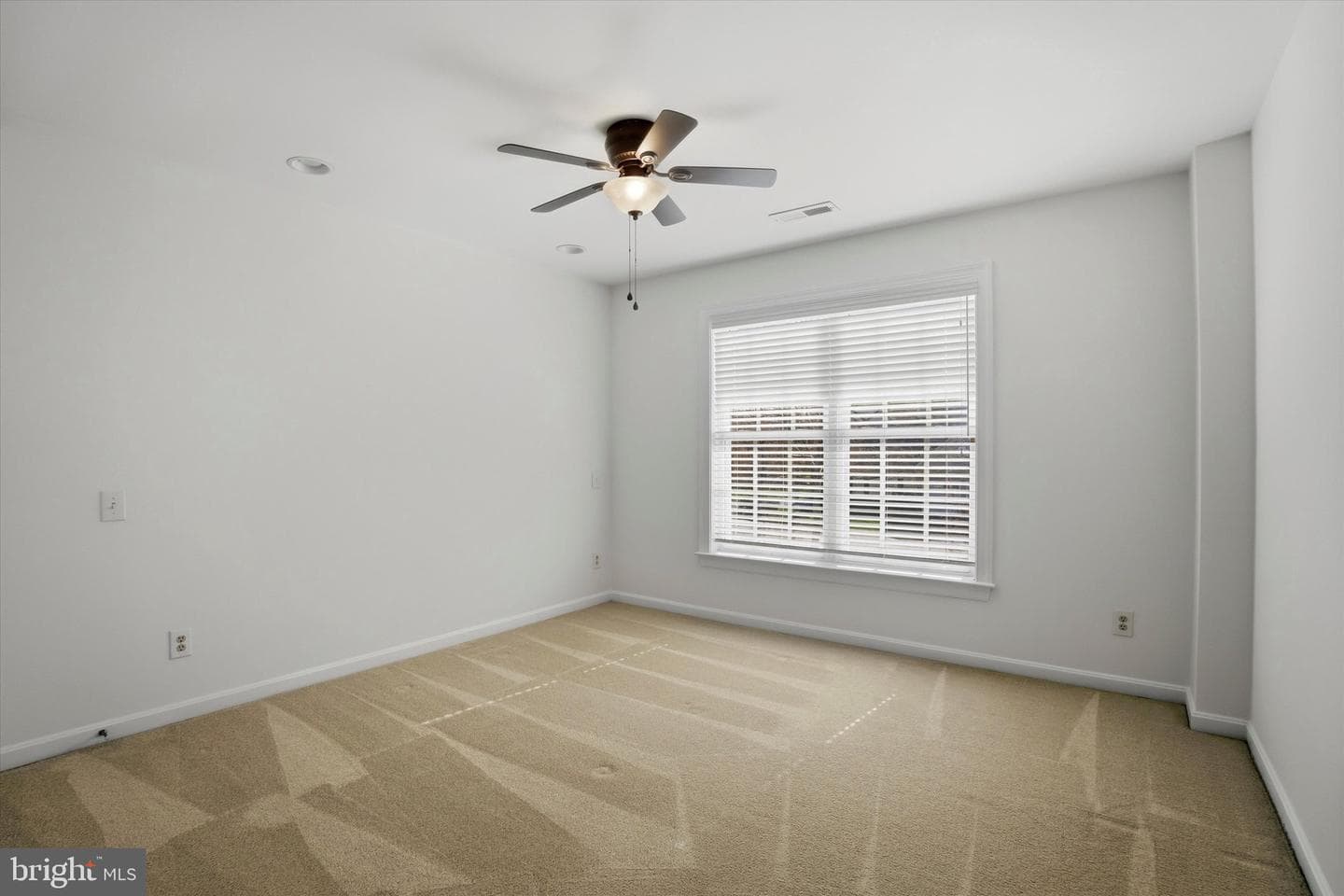 371 Primrose Drive photo 29