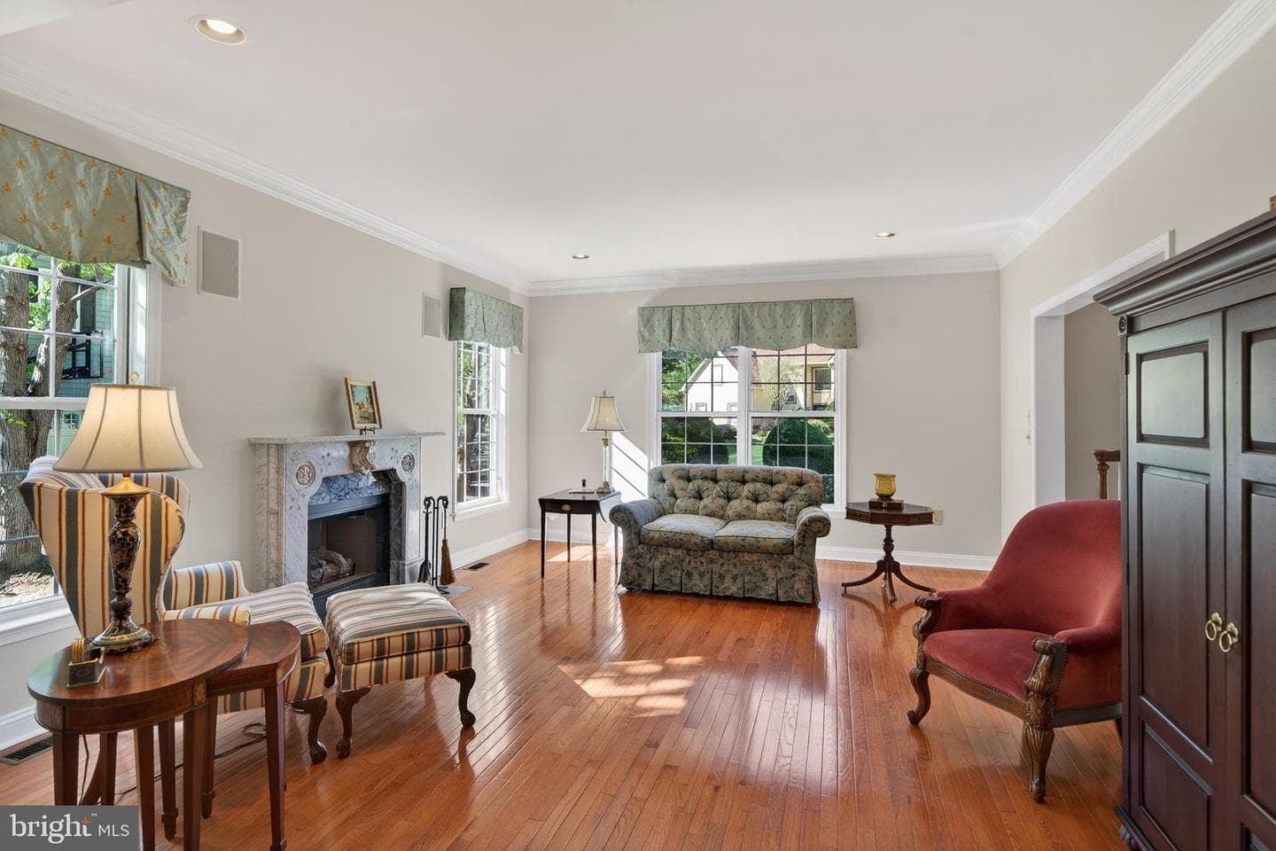 705 Lake Drive photo 22