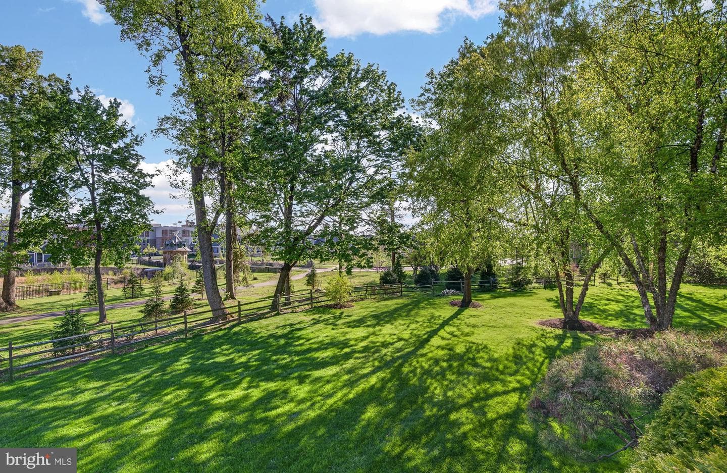 705 Lake Drive photo 3