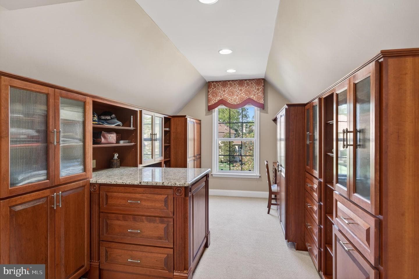 705 Lake Drive photo 32