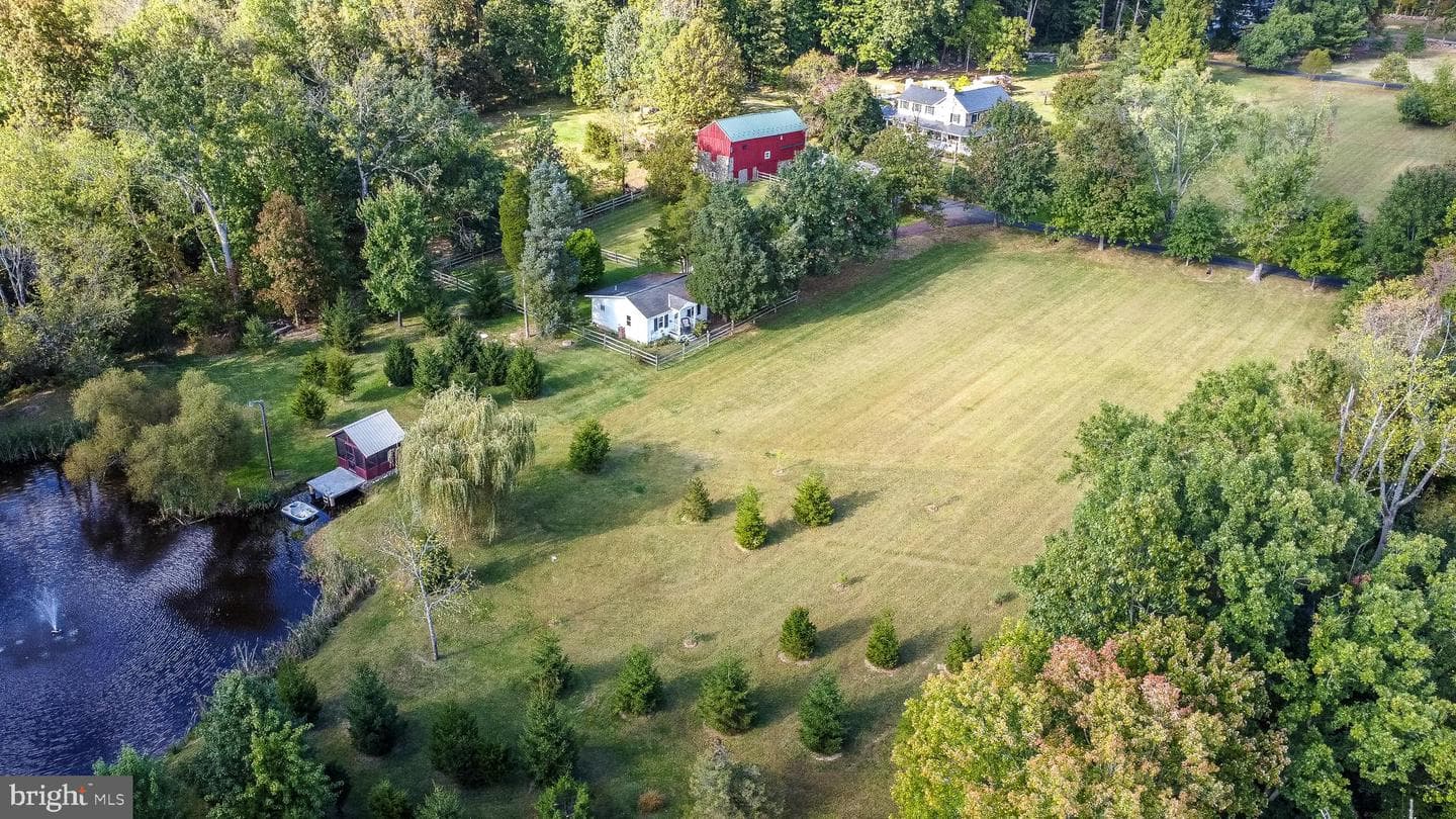 118 Wambold Road photo 99