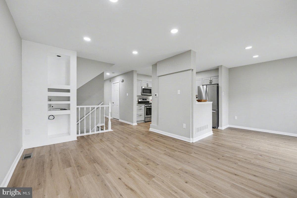 42 White Pine Court photo 14