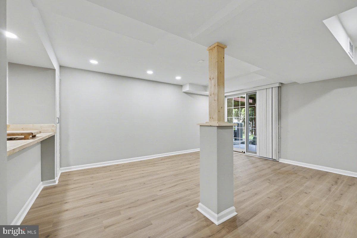 42 White Pine Court photo 28