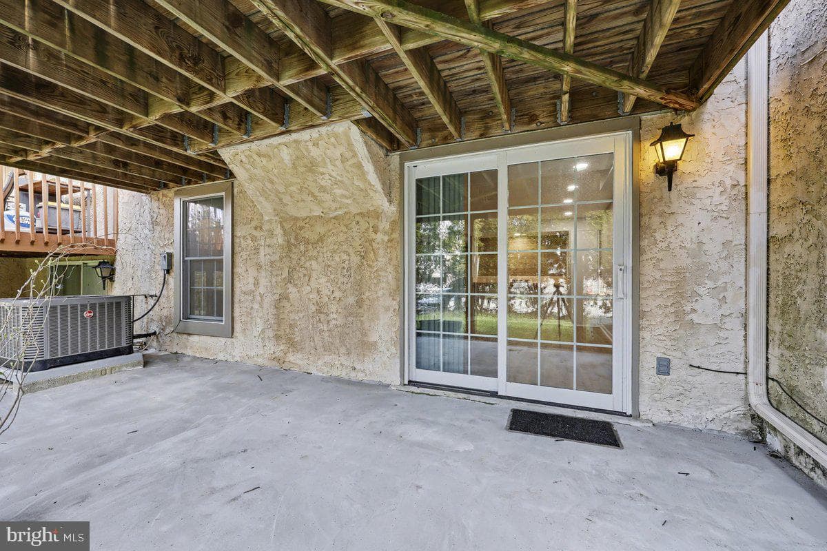 42 White Pine Court photo 34