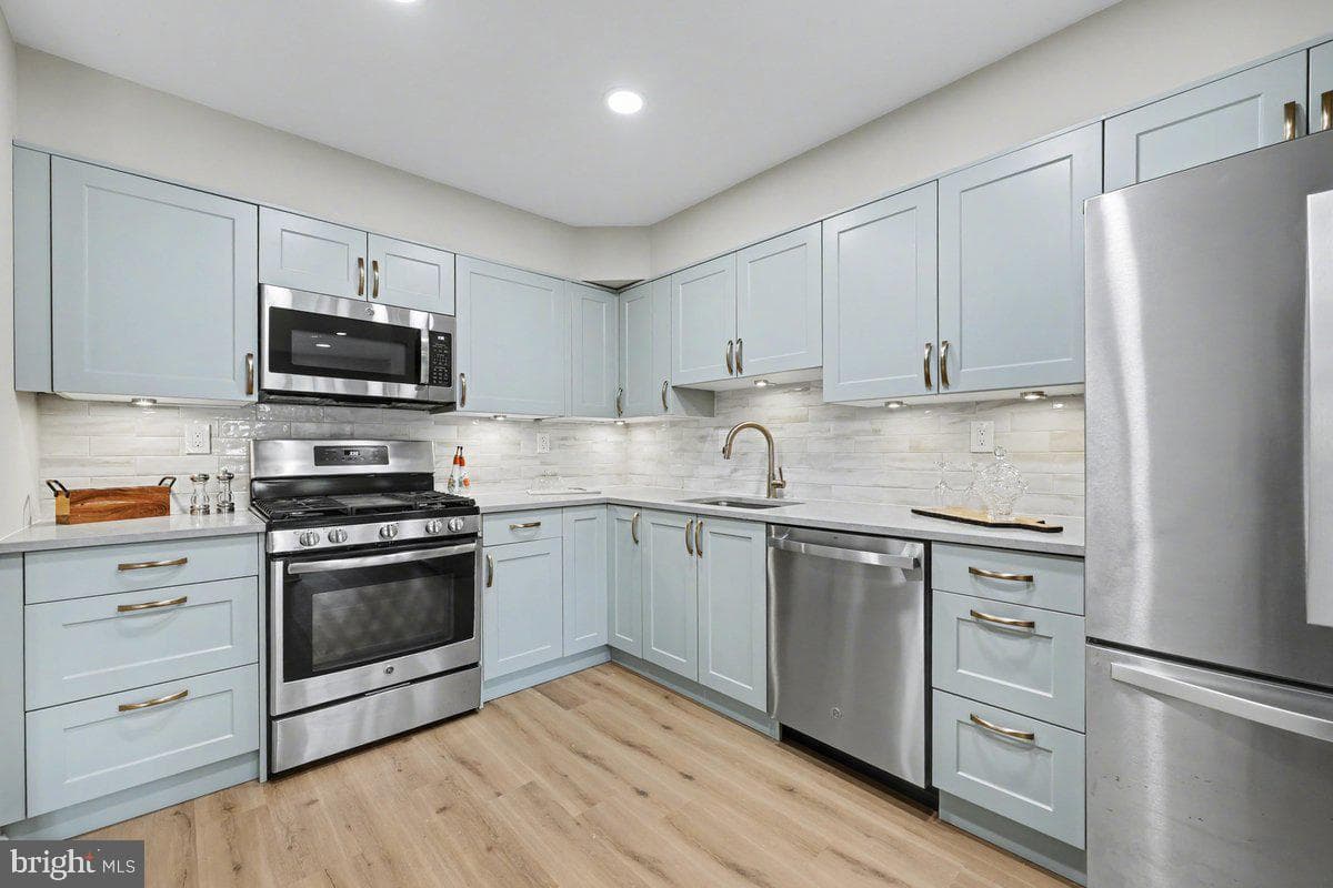 42 White Pine Court photo 7