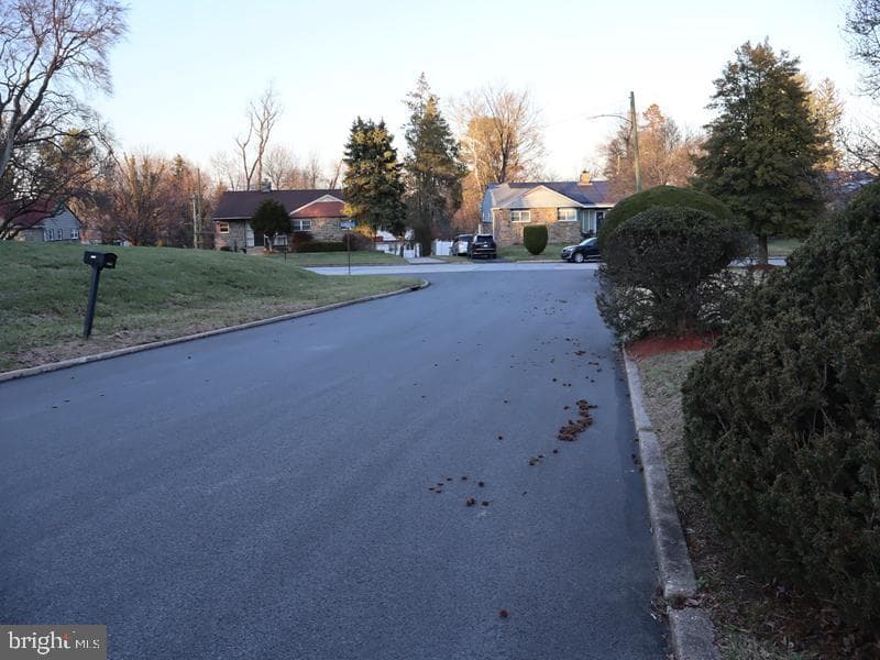 7759 Bennett Road photo 9