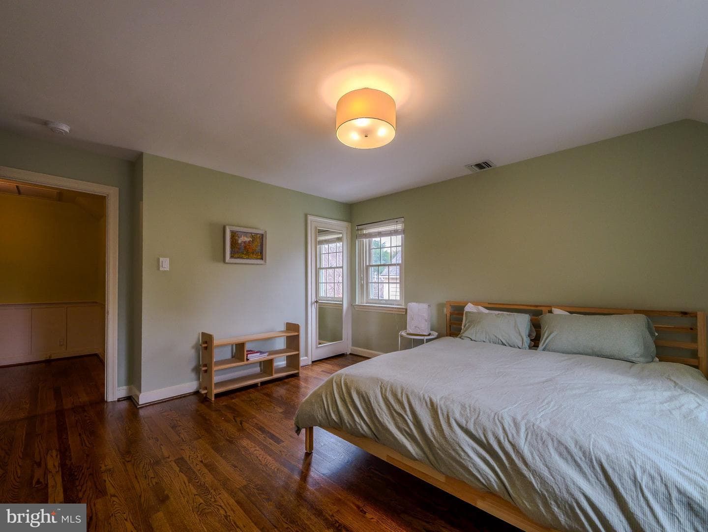 1255 Montgomery Avenue photo 35
