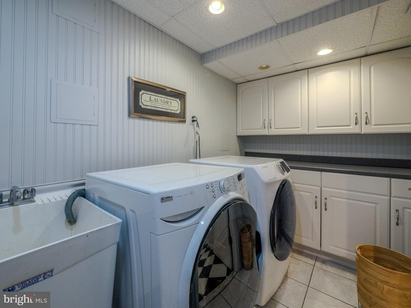 1255 Montgomery Avenue photo 42