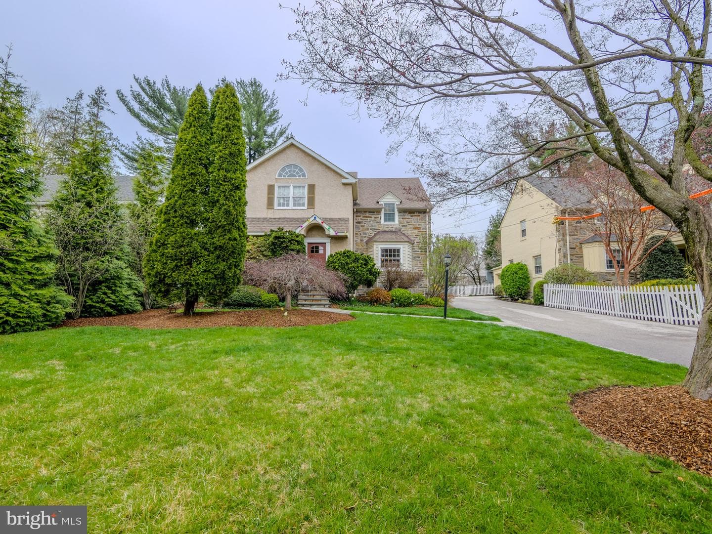 1255 Montgomery Avenue photo 58