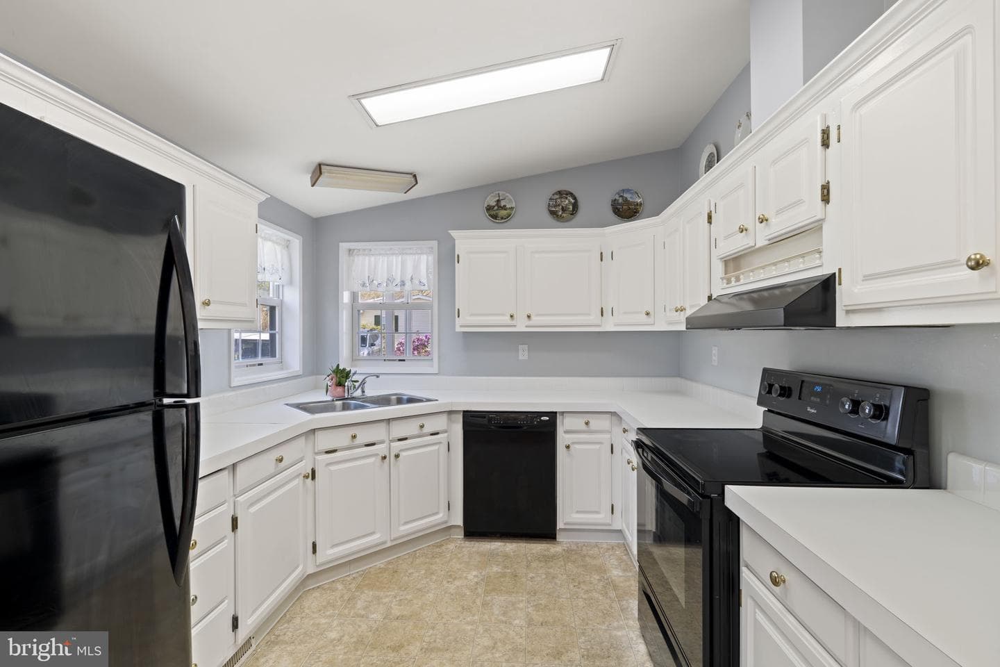 442 Manor House Lane photo 14