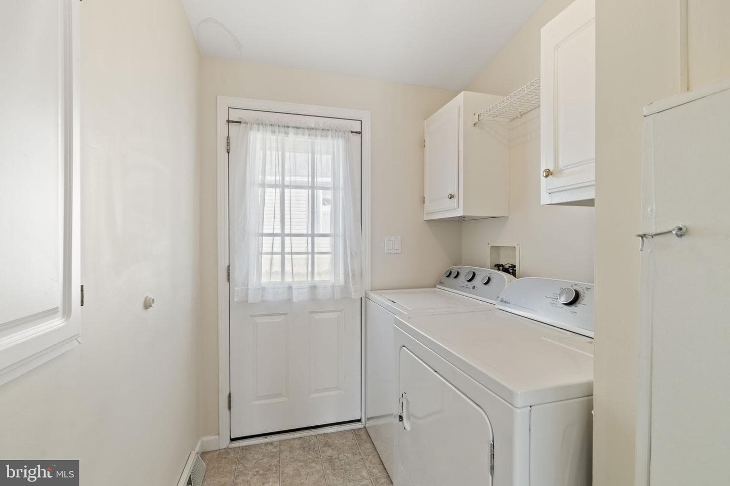 442 Manor House Lane photo 17