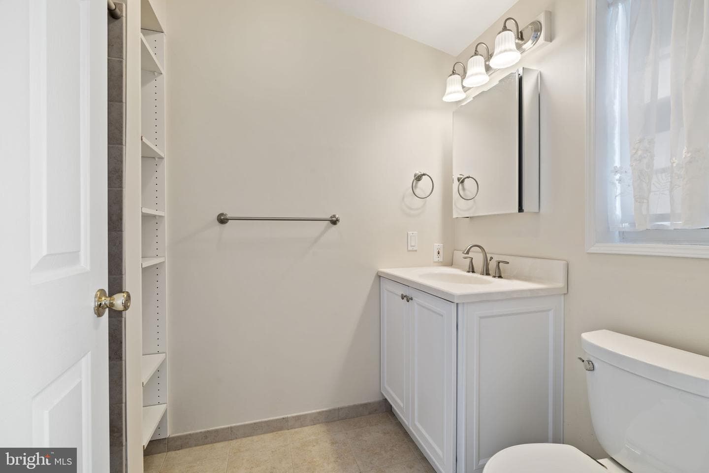 442 Manor House Lane photo 23