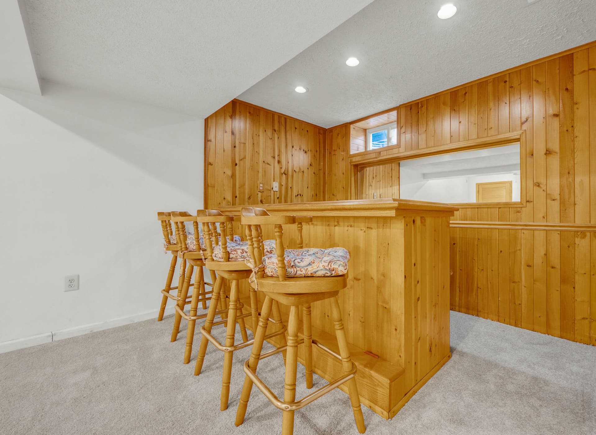 164 Jonathan Drive photo 38