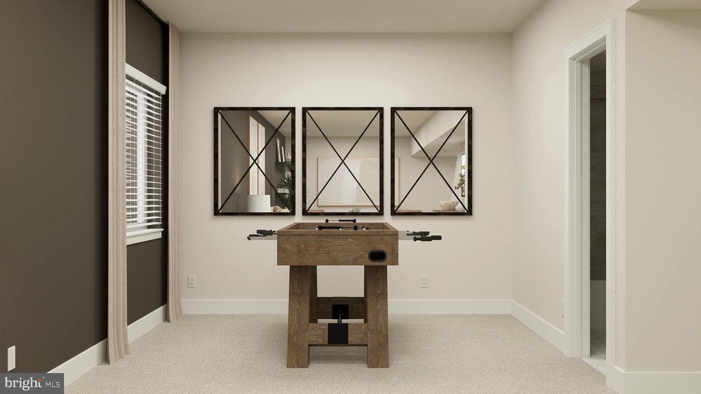 90 Steiner Way photo 12