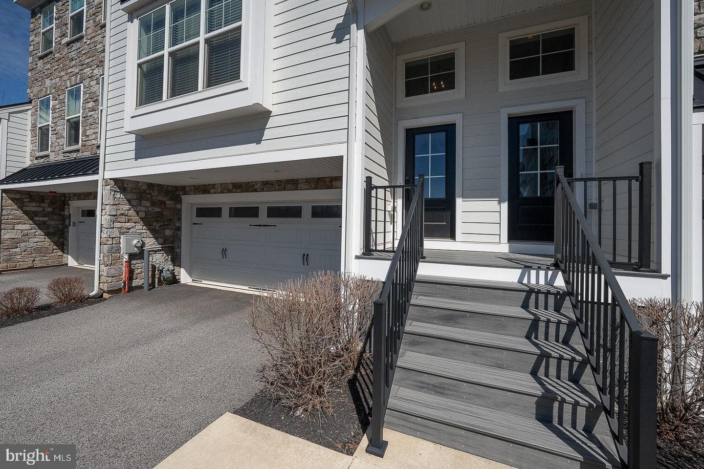 4115 Addison Court photo 2