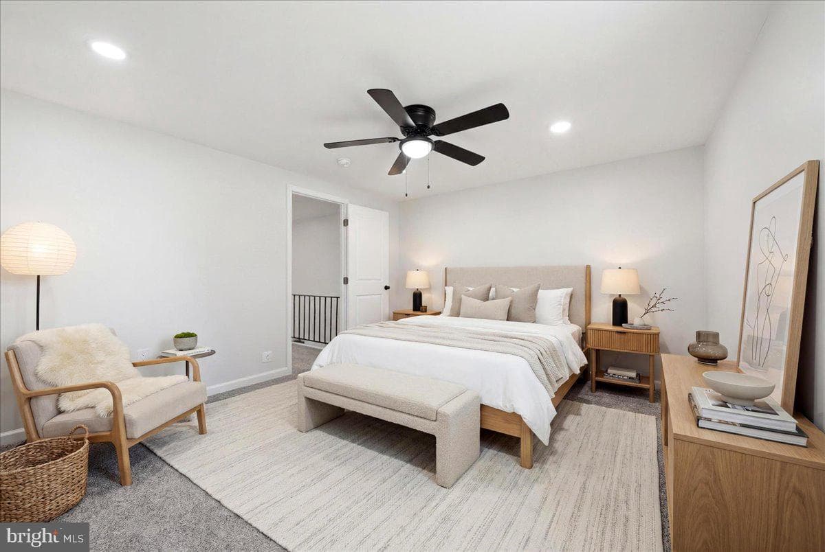 582 Walnut Street photo 52