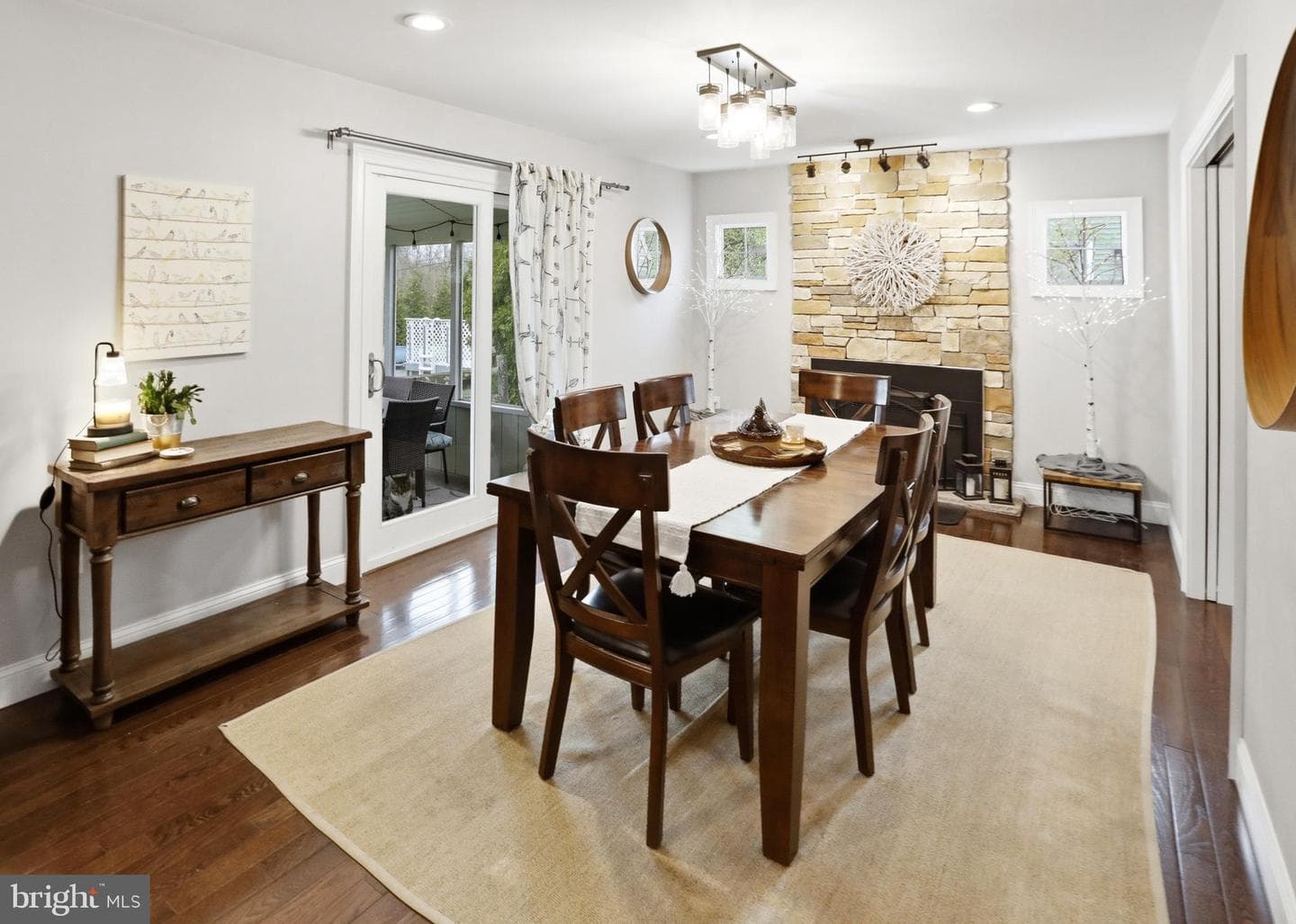 2306 Cassard Circle photo 16