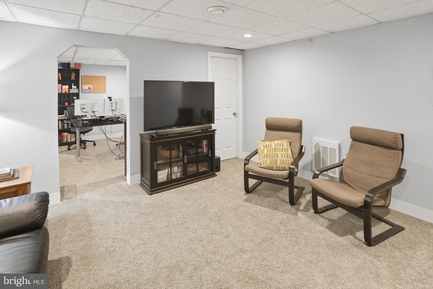 2306 Cassard Circle photo 41