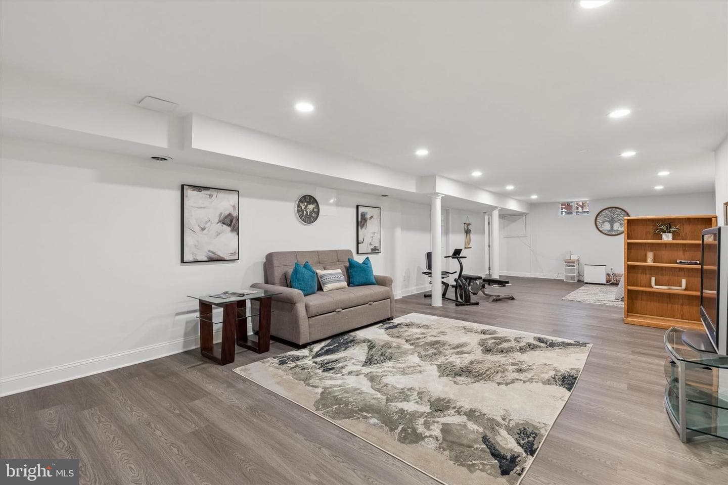 100 White Tower Lane photo 27