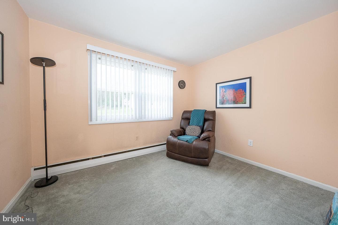110 Monroe Road photo 17