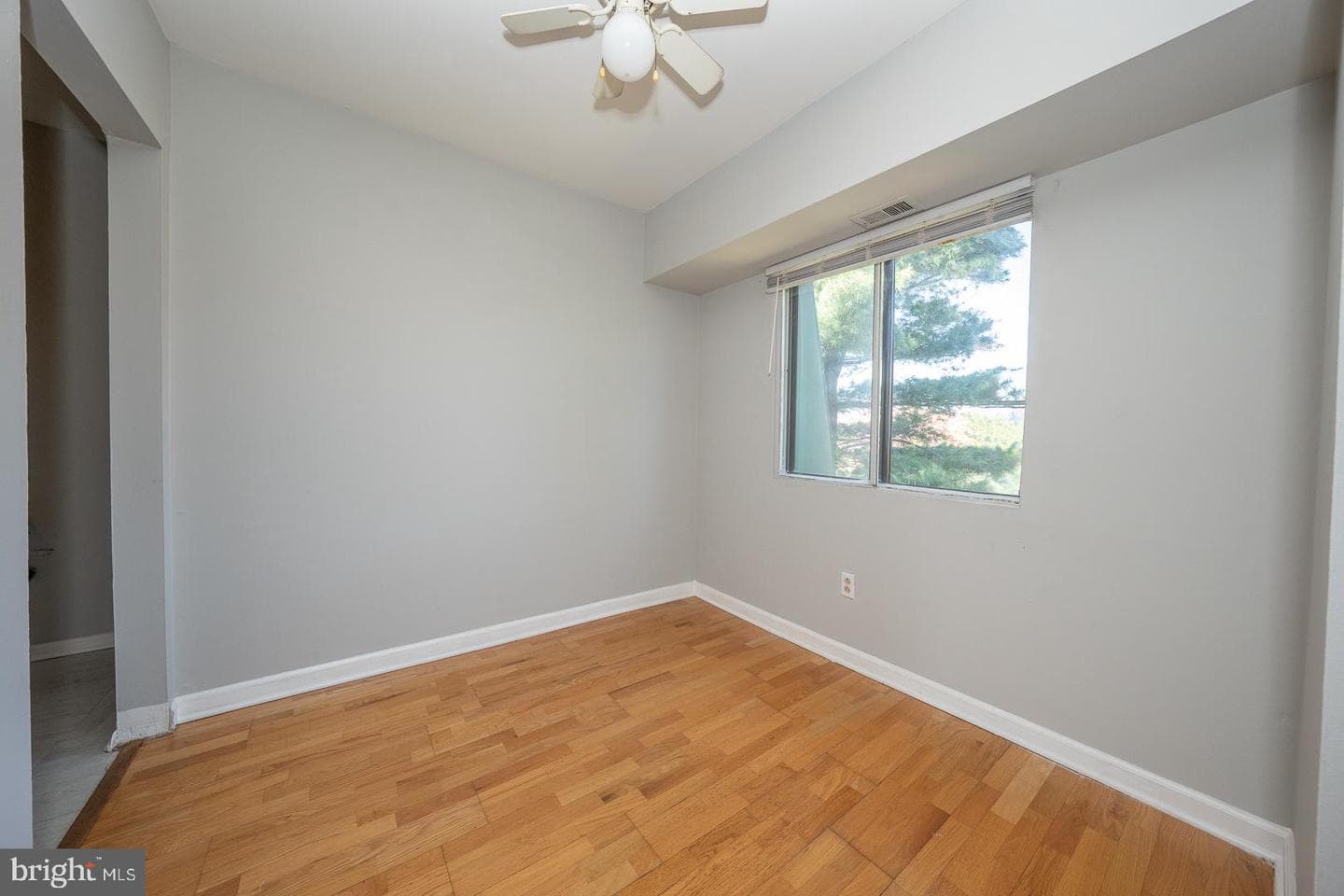 1310 Meadowview Lane #1310 photo 14