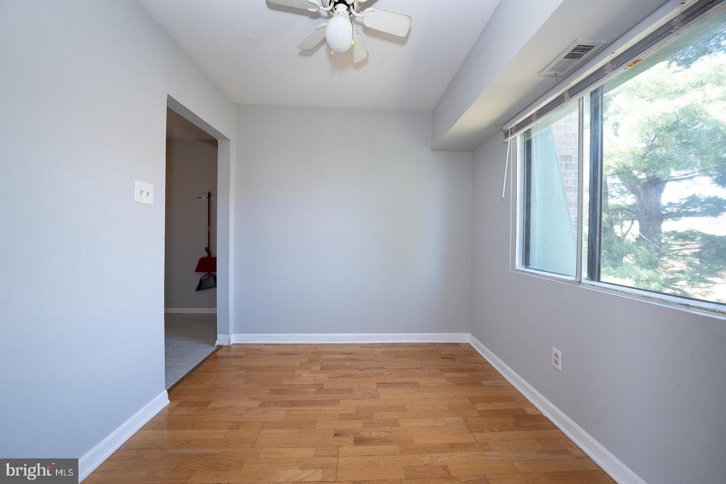 1310 Meadowview Lane #1310 photo 15