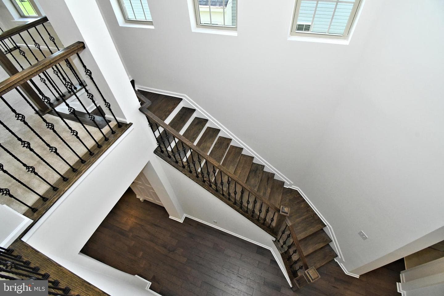 442 Sanctuary Court photo 27