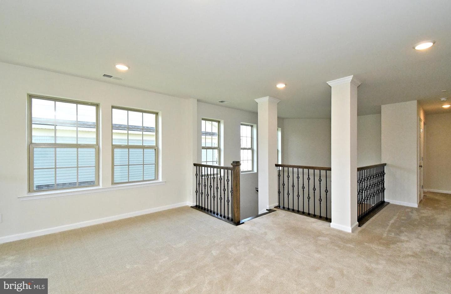 442 Sanctuary Court photo 28