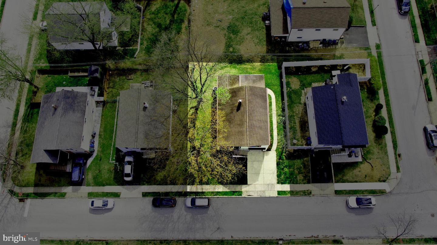 2832 Jefferson Avenue photo 39