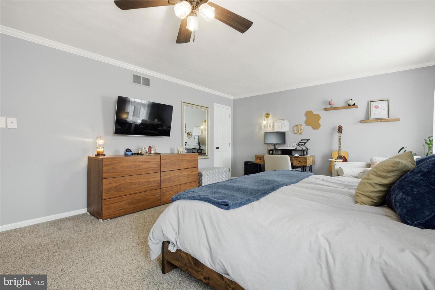 103 Abbey Lane photo 20