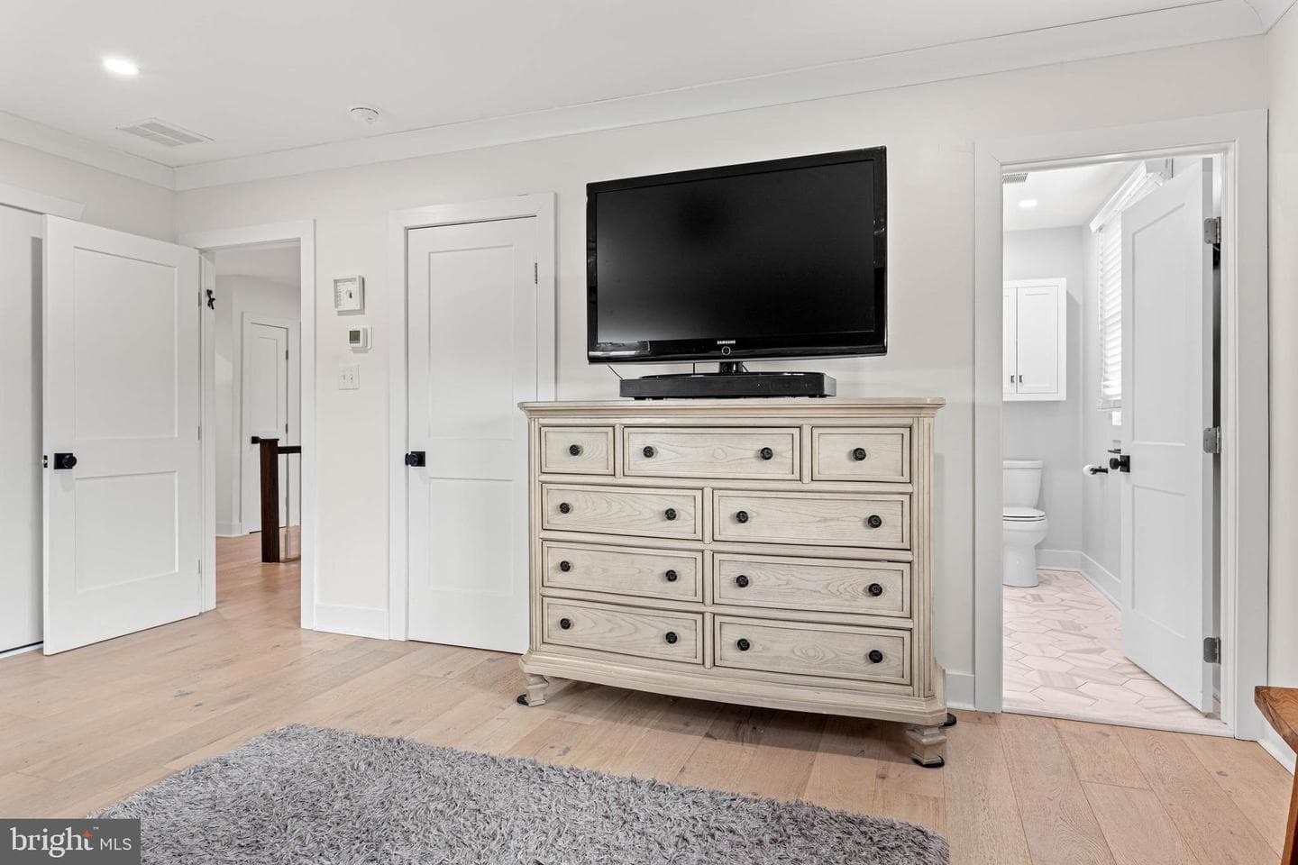 22 Russell Place photo 33